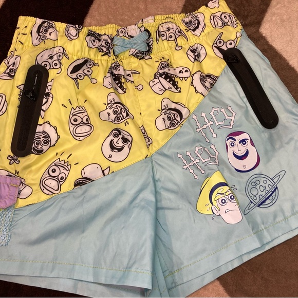 Disney Toy Story swim trunks - Picture 2 of 3